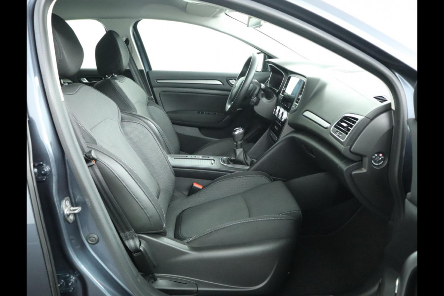 Renault MEGANE Estate 1.3 TCe 140 Equilibre|Climate|Cruise|Navigatie Renault MEGANE Estate 1.3 TCe 140 Equilibre|Climate|Cruise|Navigatie