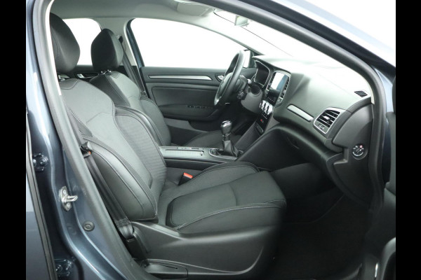 Renault MEGANE Estate 1.3 TCe 140 Equilibre|Climate|Cruise|Navigatie Renault MEGANE Estate 1.3 TCe 140 Equilibre|Climate|Cruise|Navigatie