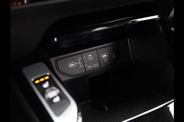 Kia Sorento 1.6 T-GDi PHEV ExecutiveLine 7p. | OP VOORRAAD | Bose | Nappa leer | Stoel ventilatie | Kia Sorento 1.6 T-GDi PHEV ExecutiveLine 7p. | OP VOORRAAD | Bose | Nappa leer | Stoel ventilatie |