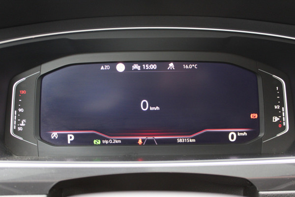 Volkswagen Tiguan Allspace 1.5 TSI R-Line 7p. | Panoramadak | Trekhaak | Navigatie | Adaptieve cruise Volkswagen Tiguan Allspace 1.5 TSI R-Line 7p. | Panoramadak | Trekhaak | Navigatie | Adaptieve cruise