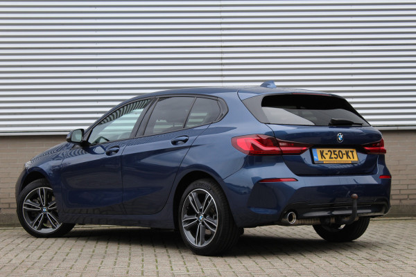 BMW 1-serie 118i Executive Edition | Cruise Control | Origin NL | Parkeersensoren | Navigatie BMW 1-serie 118i Executive Edition | Cruise Control | Origin NL | Parkeersensoren | Navigatie