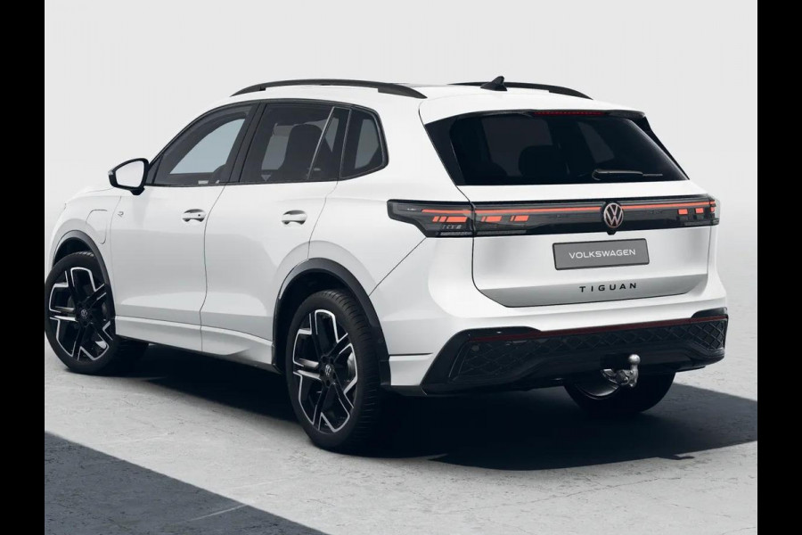 Volkswagen Tiguan R-Line Edition 1.5 eHybrid 150 kW / 204 PK SUV 6 v Volkswagen Tiguan R-Line Edition 1.5 eHybrid 150 kW / 204 PK SUV 6 v