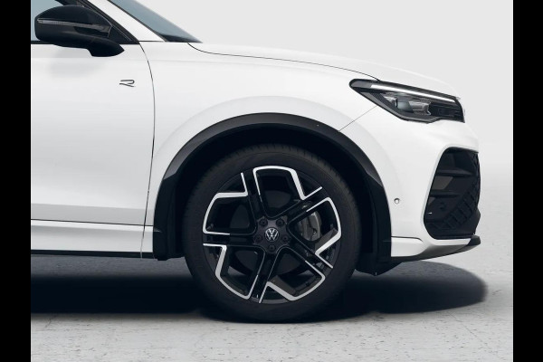 Volkswagen Tiguan R-Line Edition 1.5 eHybrid 150 kW / 204 PK SUV 6 v Volkswagen Tiguan R-Line Edition 1.5 eHybrid 150 kW / 204 PK SUV 6 v