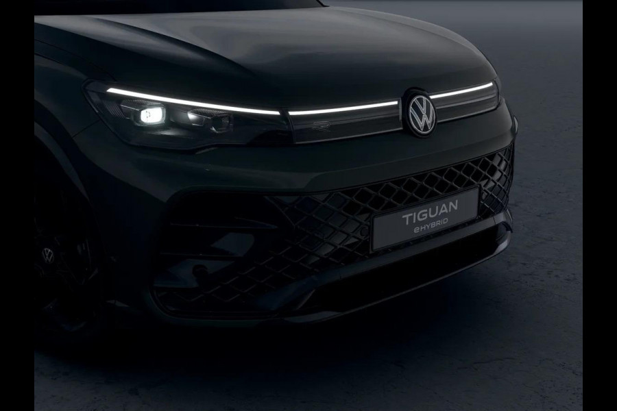 Volkswagen Tiguan R-Line Edition 1.5 eHybrid 150 kW / 204 PK SUV 6 v Volkswagen Tiguan R-Line Edition 1.5 eHybrid 150 kW / 204 PK SUV 6 v