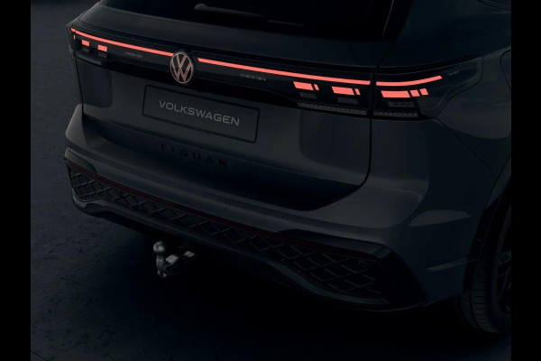 Volkswagen Tiguan R-Line Edition 1.5 eHybrid 200 kW / 272 PK SUV 6 v Volkswagen Tiguan R-Line Edition 1.5 eHybrid 200 kW / 272 PK SUV 6 v