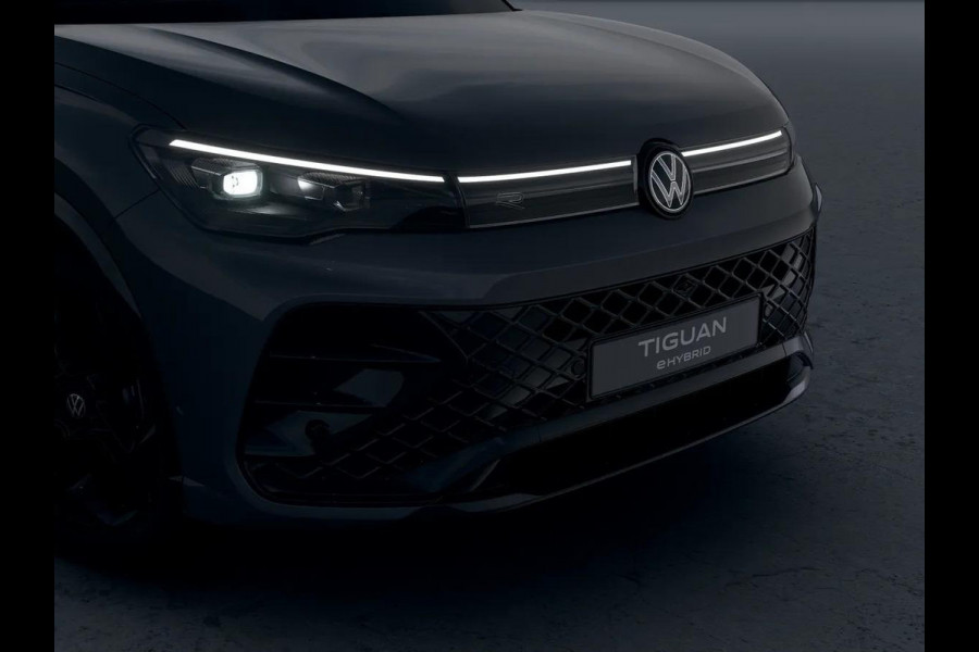 Volkswagen Tiguan R-Line Edition 1.5 eHybrid 150 kW / 204 PK SUV 6 v Volkswagen Tiguan R-Line Edition 1.5 eHybrid 150 kW / 204 PK SUV 6 v