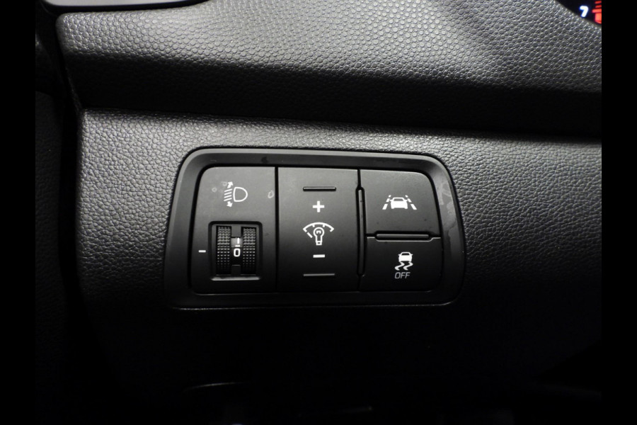 Hyundai i20 1.0 T-GDI 100PK Premium NAVI/CAMERA/CLIMA/15"LMV! Hyundai i20 1.0 T-GDI 100PK Premium NAVI/CAMERA/CLIMA/15"LMV!