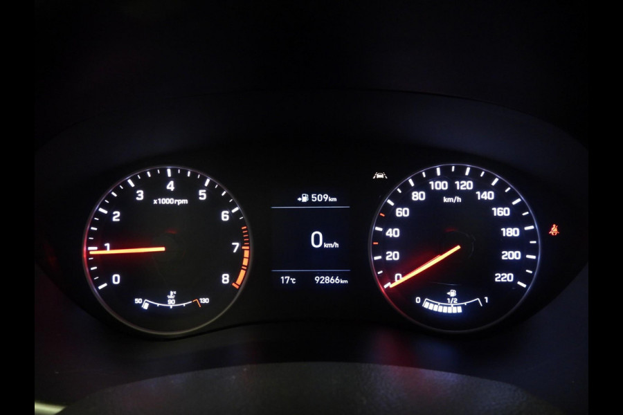 Hyundai i20 1.0 T-GDI 100PK Premium NAVI/CAMERA/CLIMA/15"LMV! Hyundai i20 1.0 T-GDI 100PK Premium NAVI/CAMERA/CLIMA/15"LMV!