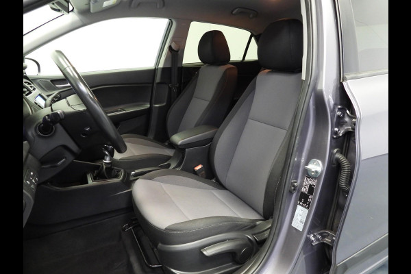 Hyundai i20 1.0 T-GDI 100PK Premium NAVI/CAMERA/CLIMA/15"LMV! Hyundai i20 1.0 T-GDI 100PK Premium NAVI/CAMERA/CLIMA/15"LMV!