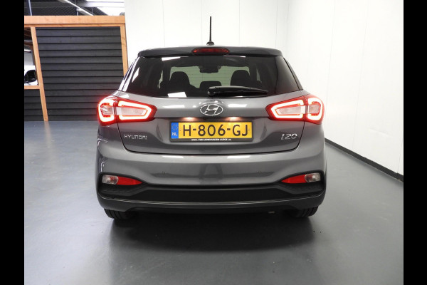 Hyundai i20 1.0 T-GDI 100PK Premium NAVI/CAMERA/CLIMA/15"LMV! Hyundai i20 1.0 T-GDI 100PK Premium NAVI/CAMERA/CLIMA/15"LMV!