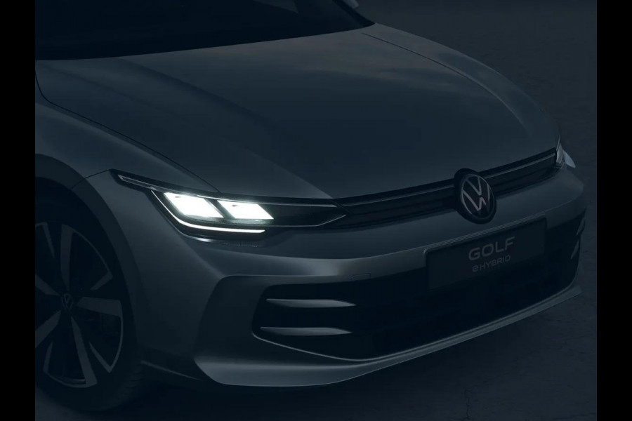 Volkswagen Golf Life Edition 1.5 eHybrid 150 kW / 204 PK Hatchback Volkswagen Golf Life Edition 1.5 eHybrid 150 kW / 204 PK Hatchback