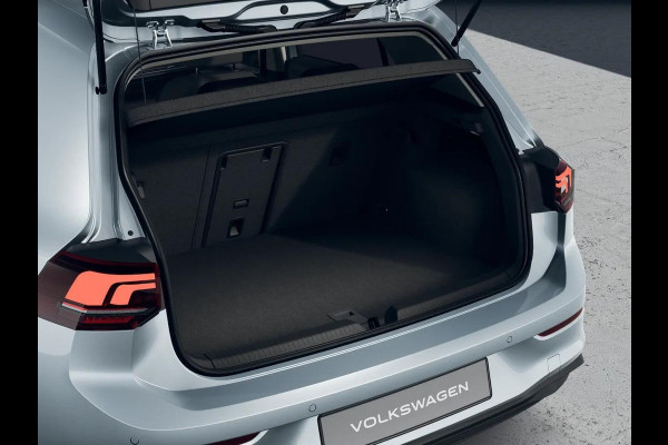 Volkswagen Golf Life Edition 1.5 eHybrid 150 kW / 204 PK Hatchback Volkswagen Golf Life Edition 1.5 eHybrid 150 kW / 204 PK Hatchback