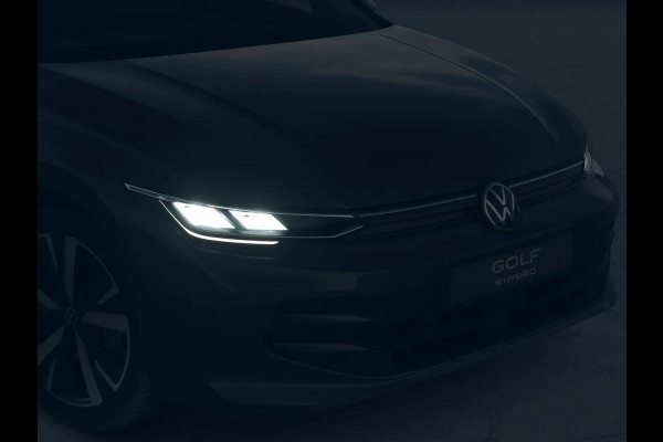 Volkswagen Golf Life Edition 1.5 eHybrid 150 kW / 204 PK Hatchback Volkswagen Golf Life Edition 1.5 eHybrid 150 kW / 204 PK Hatchback