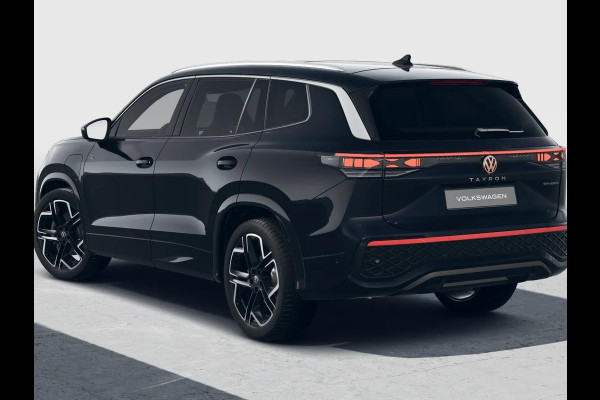 Volkswagen Tayron R-Line Edition 1.5 eHybrid 150 kW / 204 PK SUV 6 v Volkswagen Tayron R-Line Edition 1.5 eHybrid 150 kW / 204 PK SUV 6 v