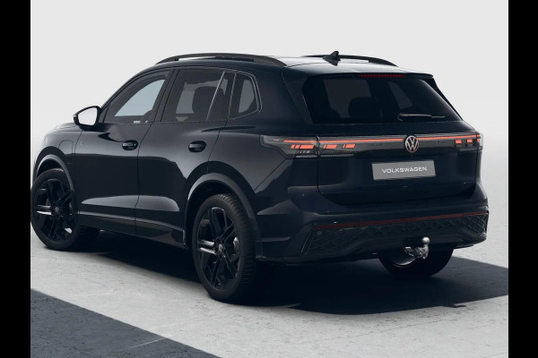 Volkswagen Tiguan R-Line Edition 1.5 eHybrid 200 kW / 272 PK SUV 6 v Volkswagen Tiguan R-Line Edition 1.5 eHybrid 200 kW / 272 PK SUV 6 v