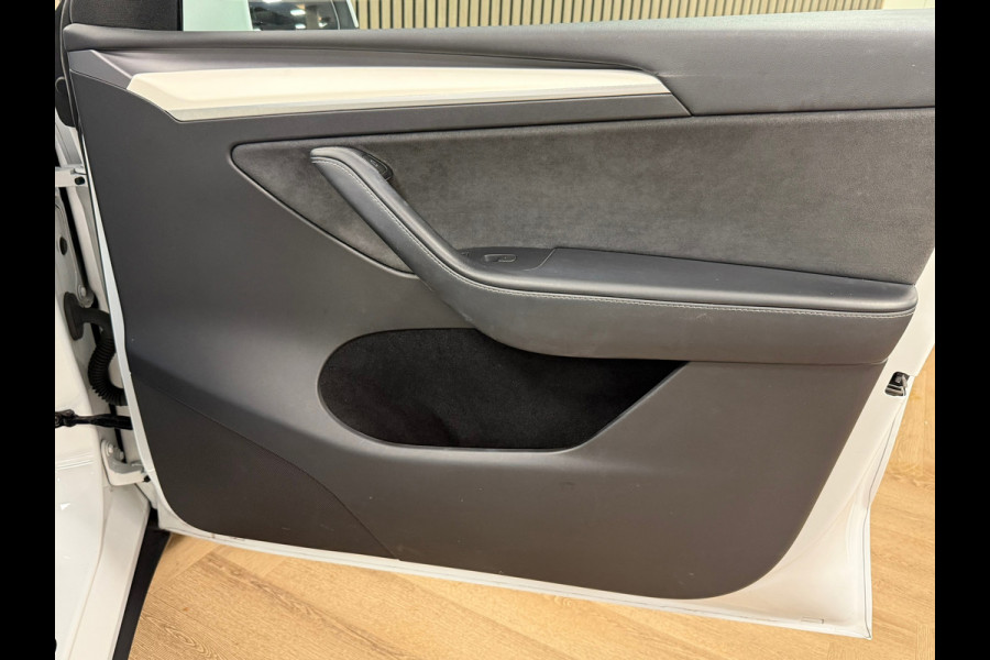 Tesla Model Y Long Range DUAL MOTOR AWD 378KW 514PK PANORAMADAK TREKHAAK Tesla Model Y Long Range DUAL MOTOR AWD 378KW 514PK PANORAMADAK TREKHAAK