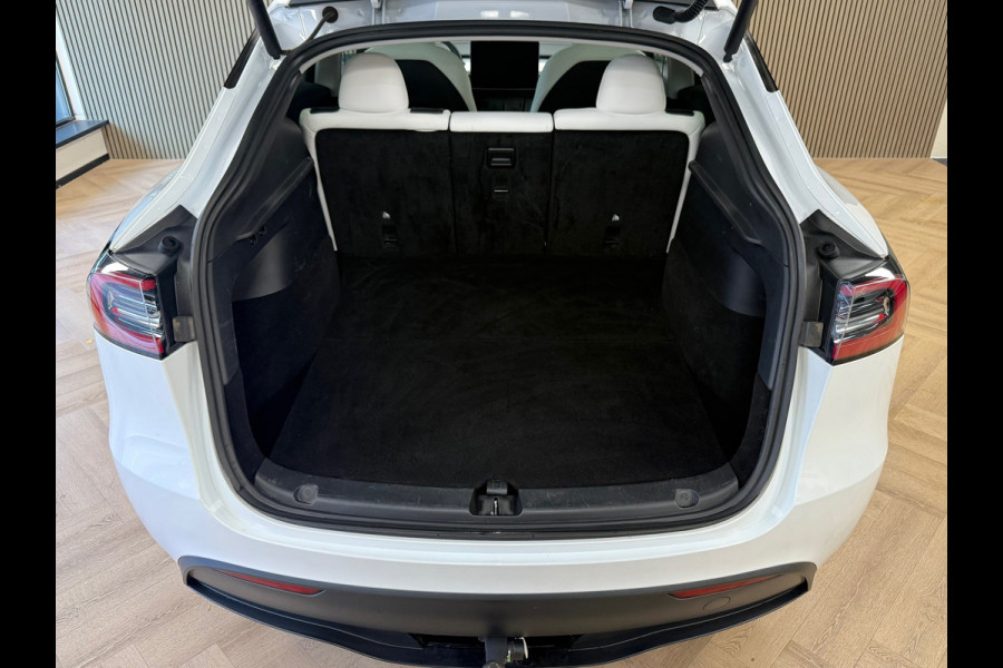 Tesla Model Y Long Range DUAL MOTOR AWD 378KW 514PK PANORAMADAK TREKHAAK Tesla Model Y Long Range DUAL MOTOR AWD 378KW 514PK PANORAMADAK TREKHAAK