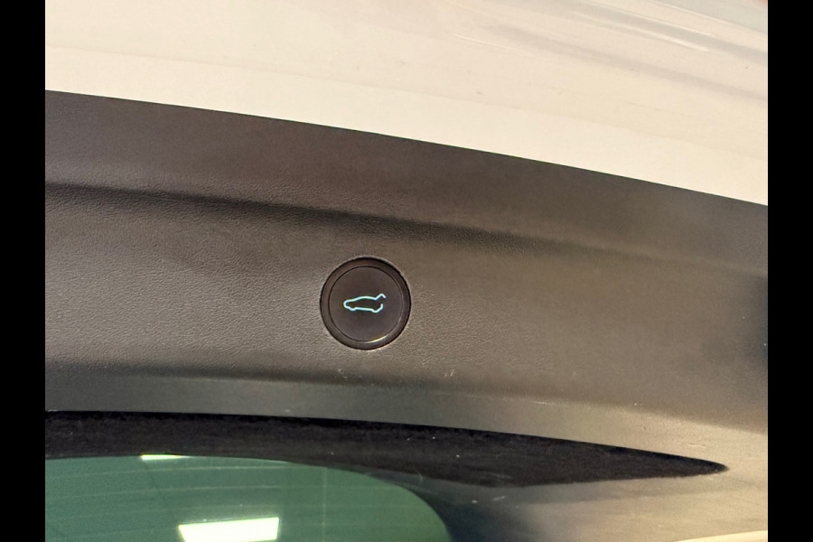 Tesla Model Y Long Range DUAL MOTOR AWD 378KW 514PK PANORAMADAK TREKHAAK Tesla Model Y Long Range DUAL MOTOR AWD 378KW 514PK PANORAMADAK TREKHAAK