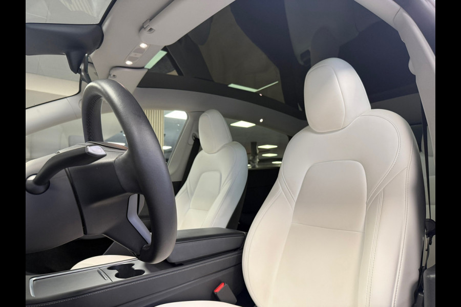Tesla Model Y Long Range DUAL MOTOR AWD 378KW 514PK PANORAMADAK TREKHAAK Tesla Model Y Long Range DUAL MOTOR AWD 378KW 514PK PANORAMADAK TREKHAAK