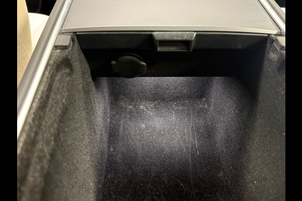 Tesla Model Y Long Range DUAL MOTOR AWD 378KW 514PK PANORAMADAK TREKHAAK Tesla Model Y Long Range DUAL MOTOR AWD 378KW 514PK PANORAMADAK TREKHAAK