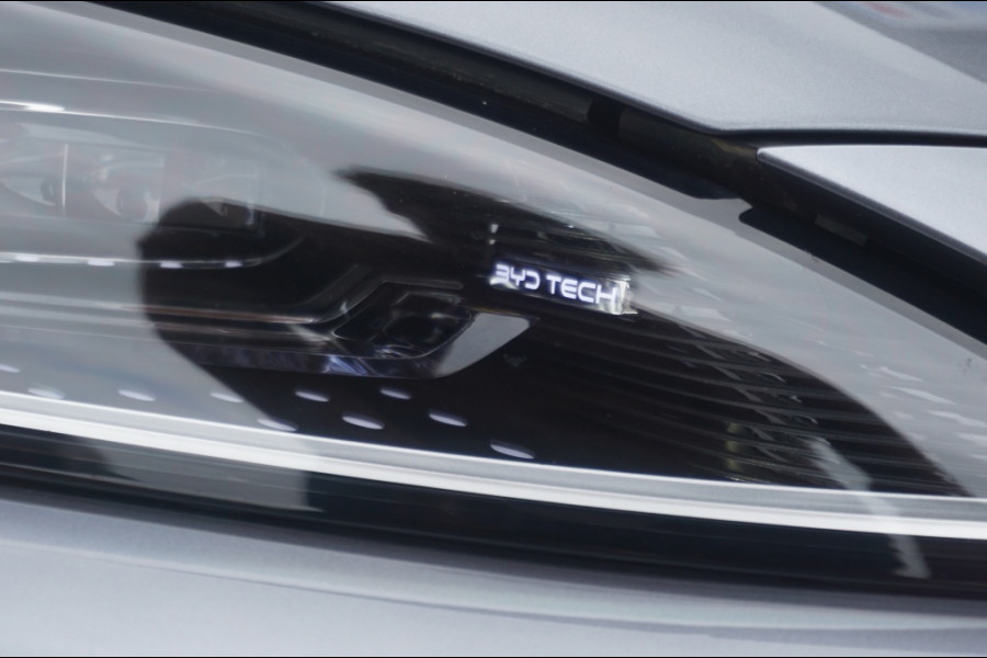 BYD SEAL U 217PK PHEV Boost 360CAMERA | ADAPTIVE | WINTERPACK | NIEUW! BYD SEAL U 217PK PHEV Boost 360CAMERA | ADAPTIVE | WINTERPACK | NIEUW!