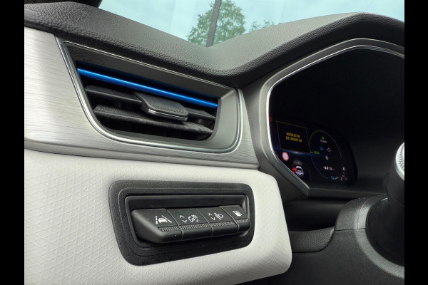 Renault Captur 1.6 E-Tech Plug-in Hybrid 160 Serie Limitée - Automaat - Navi groot - Camera - Climate