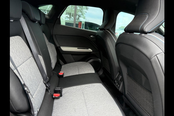 Renault Captur 1.6 E-Tech Plug-in Hybrid 160 Serie Limitée - Automaat - Navi groot - Camera - Climate