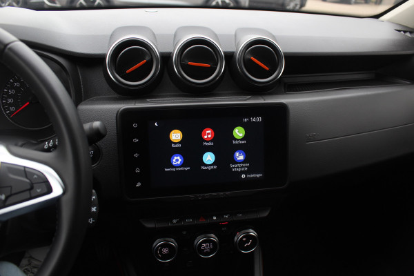 Dacia Duster 1.0 TCe 100 Bi-Fuel Journey / Full option! / Trekhaak / Camera / Half leder / 17'' / Keyless / Navigatie / DAB / Stoelverwarming / Cruise Control