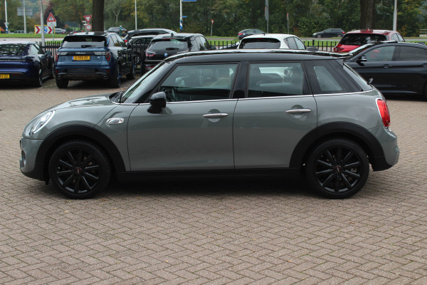 MINI Mini 2.0 Cooper S Pepper / Navigatie / Half leder / Parkeerhulp / Keyless / 17'' / Cruise Control