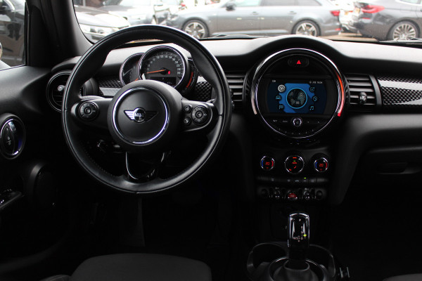 MINI Mini 2.0 Cooper S Pepper / Navigatie / Half leder / Parkeerhulp / Keyless / 17'' / Cruise Control