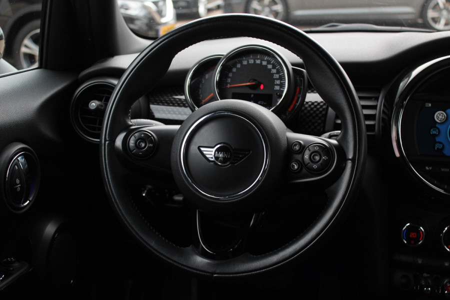 MINI Mini 2.0 Cooper S Pepper / Navigatie / Half leder / Parkeerhulp / Keyless / 17'' / Cruise Control