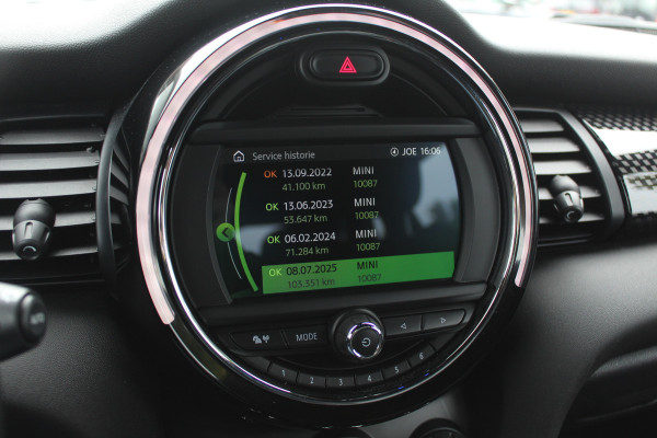 MINI Mini 2.0 Cooper S Pepper / Navigatie / Half leder / Parkeerhulp / Keyless / 17'' / Cruise Control