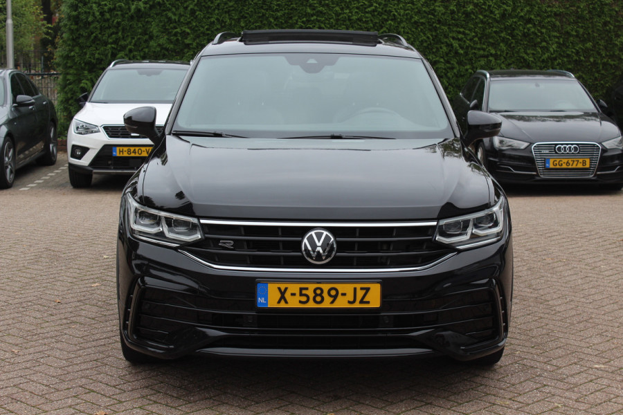 Volkswagen Tiguan 1.5 TSI R-Line Business+ / Trekhaak / Panoramadak / 360Camera / Head-up / Leder / 20'' / Memory seats / Dodehoek / Navigatie / Stoelverwarming 4x / Stuurverwarming / DAB / ACC Volkswagen Tiguan 1.5 TSI R-Line Business+ / Trekhaak / Panoramadak / 360Camera / Head-up / Leder / 20'' / Memory seats / Dodehoek / Navigatie / Stoelverwarming 4x / Stuurverwarming / DAB / ACC
