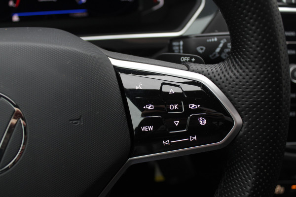 Volkswagen Tiguan 1.5 TSI R-Line Business+ / Trekhaak / Panoramadak / 360Camera / Head-up / Leder / 20'' / Memory seats / Dodehoek / Navigatie / Stoelverwarming 4x / Stuurverwarming / DAB / ACC Volkswagen Tiguan 1.5 TSI R-Line Business+ / Trekhaak / Panoramadak / 360Camera / Head-up / Leder / 20'' / Memory seats / Dodehoek / Navigatie / Stoelverwarming 4x / Stuurverwarming / DAB / ACC
