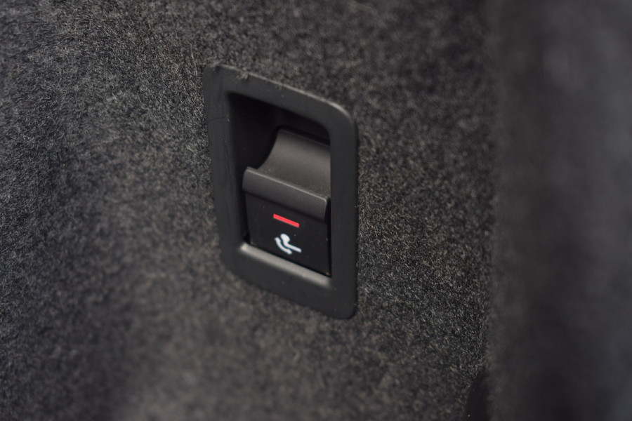 Audi Q3 Sportback 45 TFSI e S-line | Suzuka Grijs | Pano | Trekhaak | Keyless Audi Q3 Sportback 45 TFSI e S-line | Suzuka Grijs | Pano | Trekhaak | Keyless