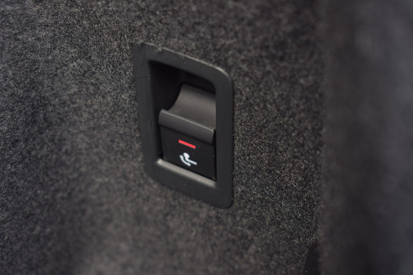 Audi Q3 Sportback 45 TFSI e S-line | Suzuka Grijs | Pano | Trekhaak | Keyless Audi Q3 Sportback 45 TFSI e S-line | Suzuka Grijs | Pano | Trekhaak | Keyless