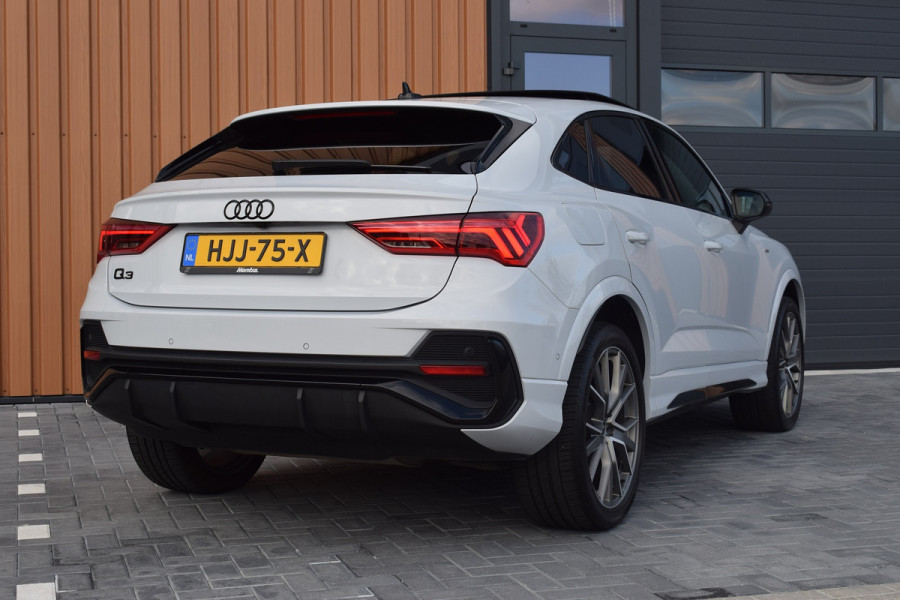 Audi Q3 Sportback 45 TFSI e S-line | Suzuka Grijs | Pano | Trekhaak | Keyless Audi Q3 Sportback 45 TFSI e S-line | Suzuka Grijs | Pano | Trekhaak | Keyless