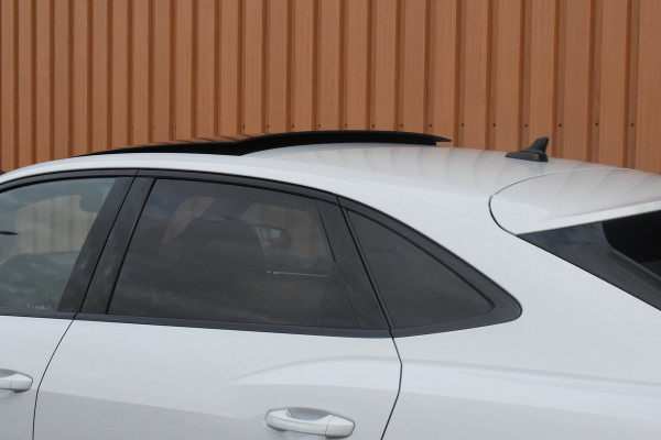 Audi Q3 Sportback 45 TFSI e S-line | Suzuka Grijs | Pano | Trekhaak | Keyless Audi Q3 Sportback 45 TFSI e S-line | Suzuka Grijs | Pano | Trekhaak | Keyless