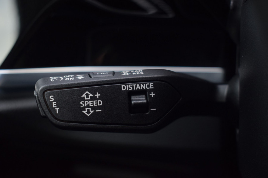 Audi Q3 Sportback 45 TFSI e S-line | Suzuka Grijs | Pano | Trekhaak | Keyless Audi Q3 Sportback 45 TFSI e S-line | Suzuka Grijs | Pano | Trekhaak | Keyless