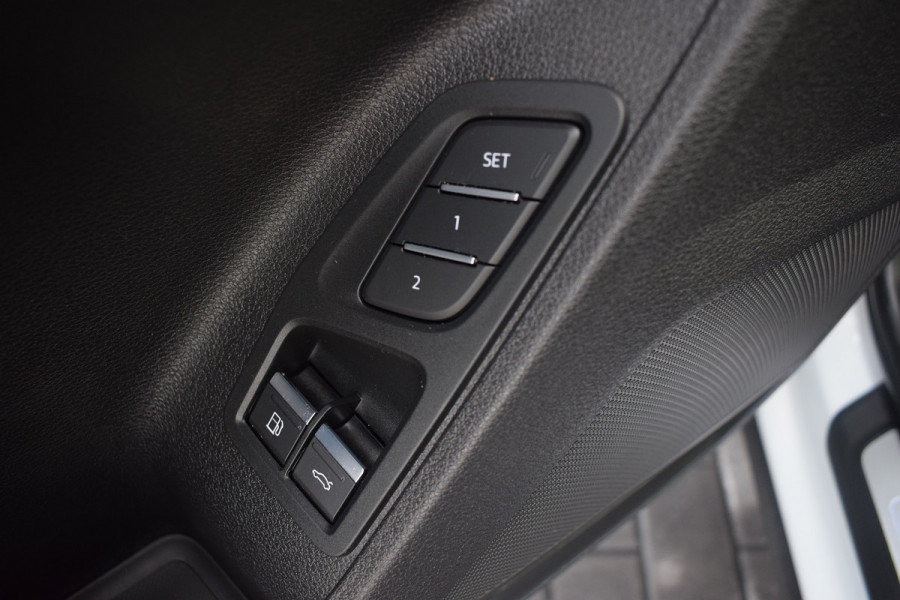 Audi Q3 Sportback 45 TFSI e S-line | Suzuka Grijs | Pano | Trekhaak | Keyless Audi Q3 Sportback 45 TFSI e S-line | Suzuka Grijs | Pano | Trekhaak | Keyless