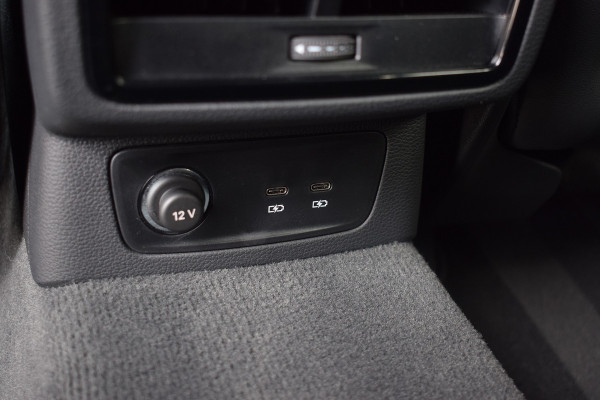 Audi Q3 Sportback 45 TFSI e S-line | Suzuka Grijs | Pano | Trekhaak | Keyless Audi Q3 Sportback 45 TFSI e S-line | Suzuka Grijs | Pano | Trekhaak | Keyless