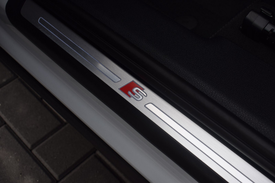 Audi Q3 Sportback 45 TFSI e S-line | Suzuka Grijs | Pano | Trekhaak | Keyless Audi Q3 Sportback 45 TFSI e S-line | Suzuka Grijs | Pano | Trekhaak | Keyless