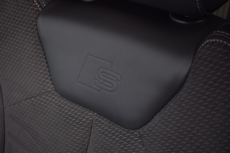 Audi Q3 Sportback 45 TFSI e S-line | Suzuka Grijs | Pano | Trekhaak | Keyless Audi Q3 Sportback 45 TFSI e S-line | Suzuka Grijs | Pano | Trekhaak | Keyless