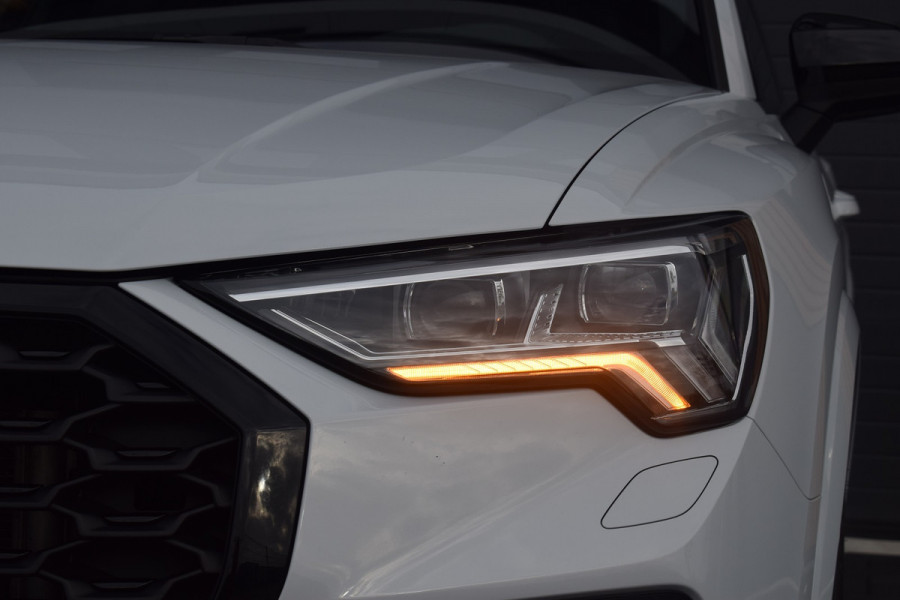 Audi Q3 Sportback 45 TFSI e S-line | Suzuka Grijs | Pano | Trekhaak | Keyless Audi Q3 Sportback 45 TFSI e S-line | Suzuka Grijs | Pano | Trekhaak | Keyless