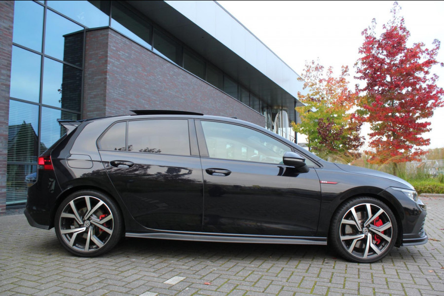 Volkswagen Golf 2.0 TSI GTI