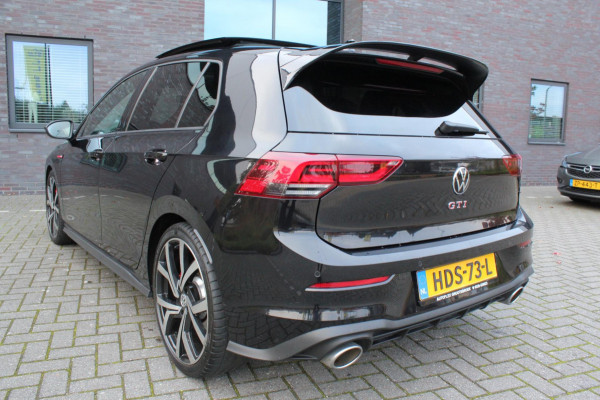 Volkswagen Golf 2.0 TSI GTI