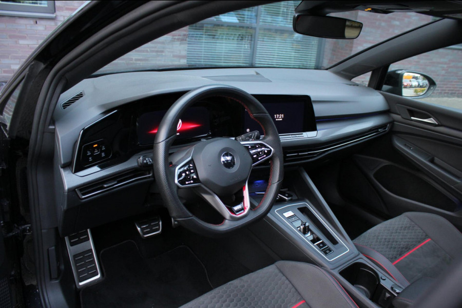 Volkswagen Golf 2.0 TSI GTI