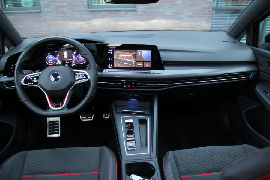 Volkswagen Golf 2.0 TSI GTI