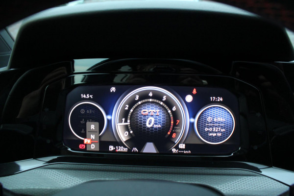 Volkswagen Golf 2.0 TSI GTI