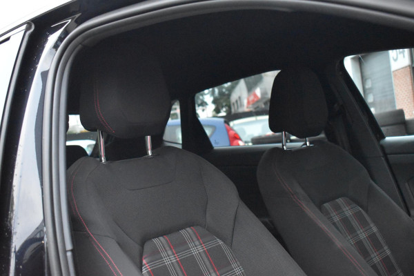 Volkswagen Polo 2.0 TSI GTI Virtual Stoelvw ACC DCC LED